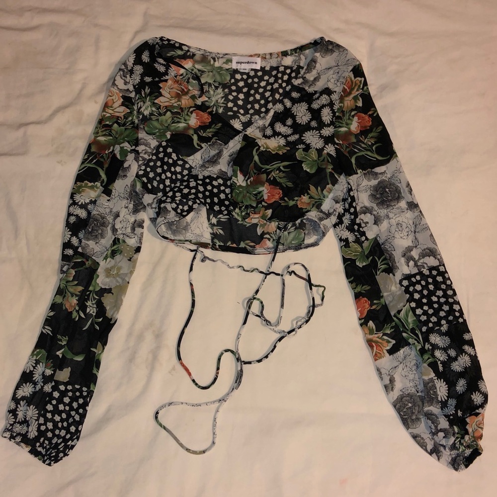 Sheer long sleeve tie around top